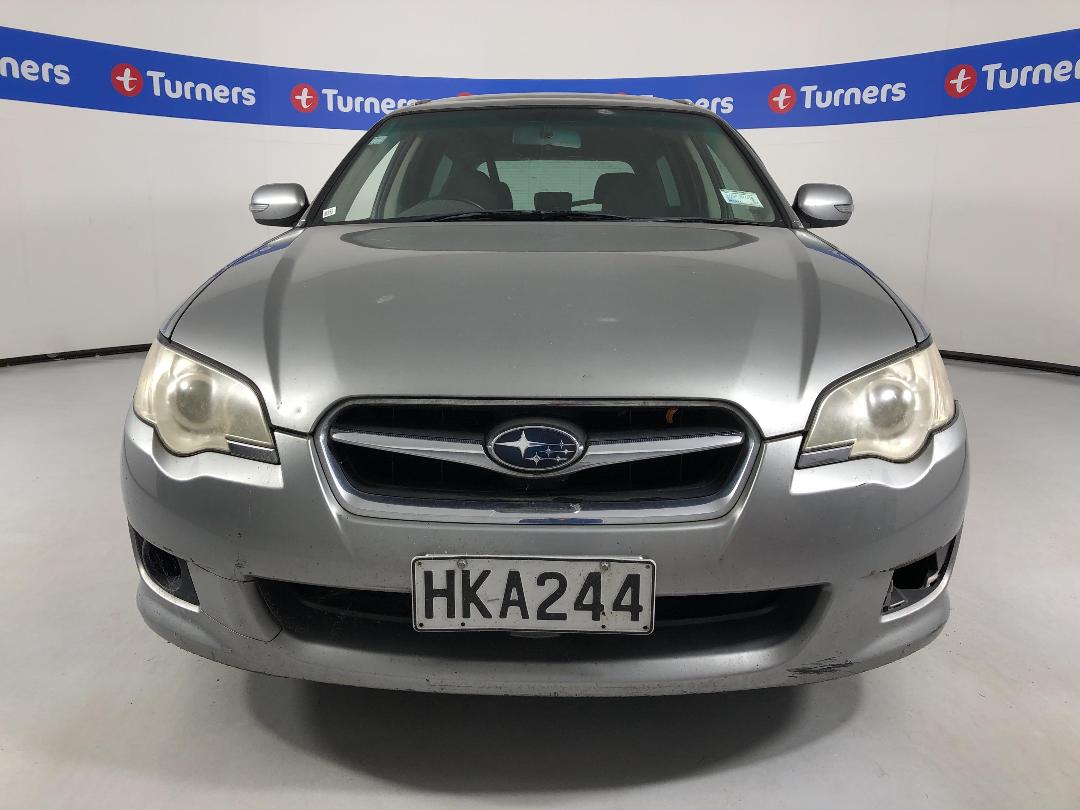 Photo '2' of Subaru Legacy