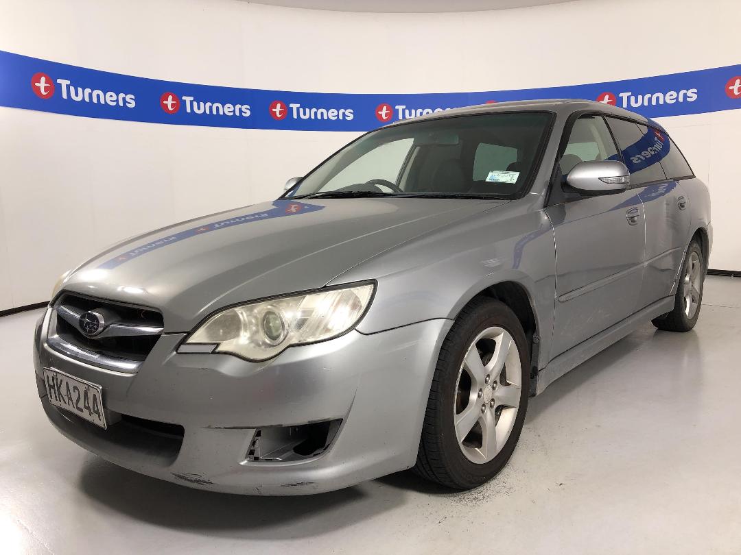 Photo '4' of Subaru Legacy