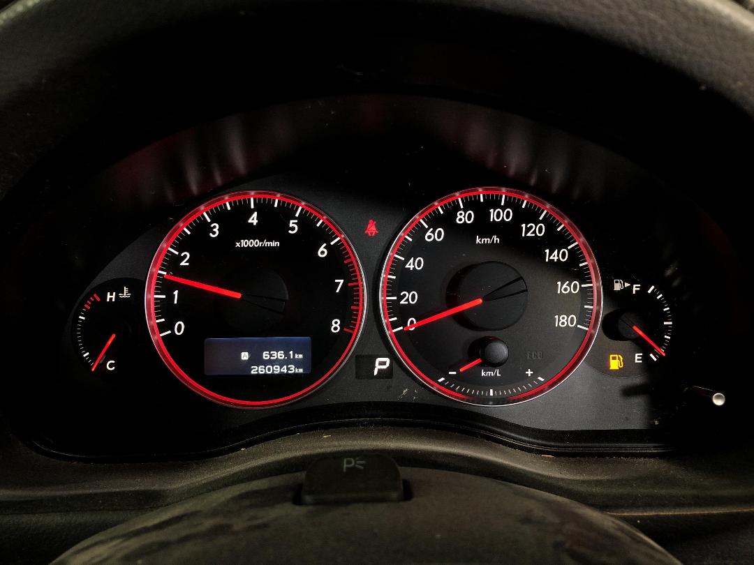 Photo '21' of Subaru Legacy