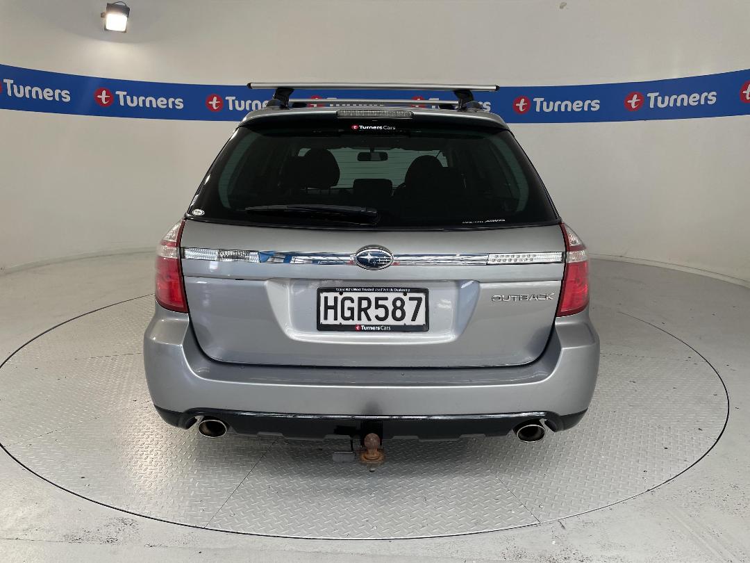 Photo '6' of Subaru Legacy