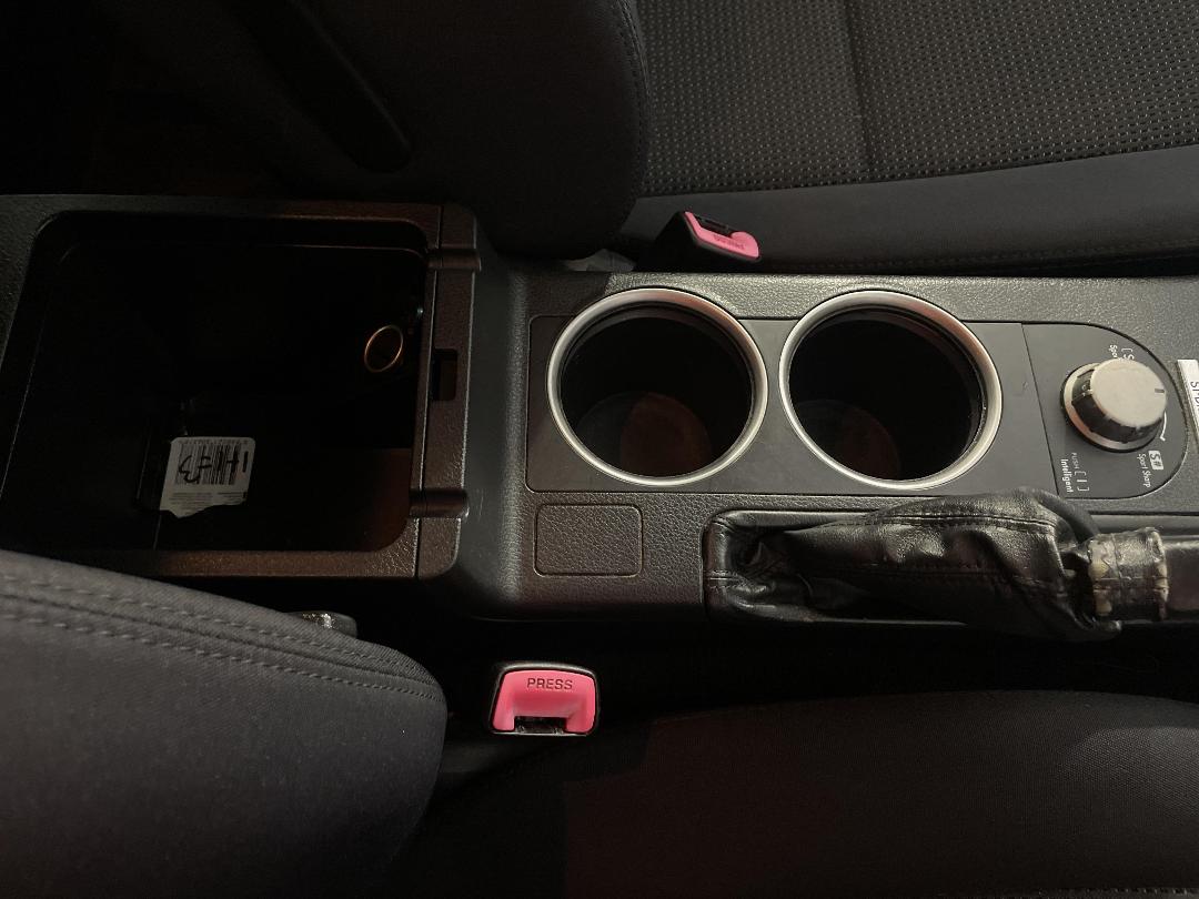 Photo '32' of Subaru Legacy