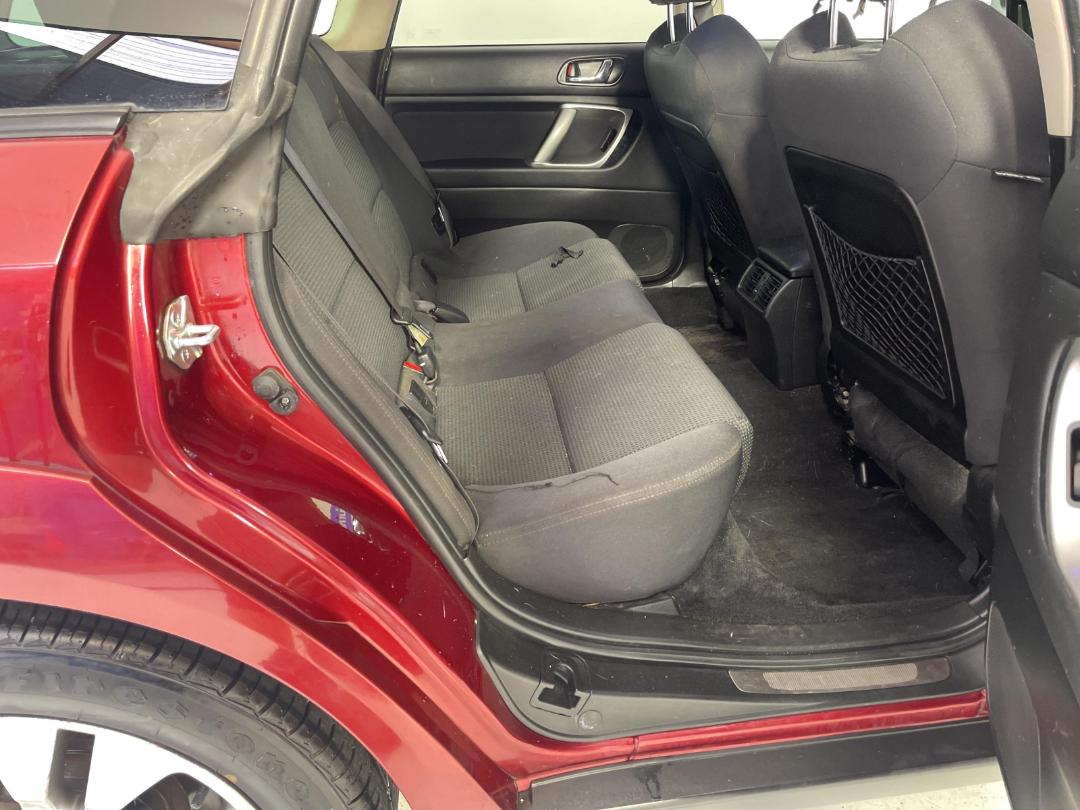 Photo '20' of Subaru Outback