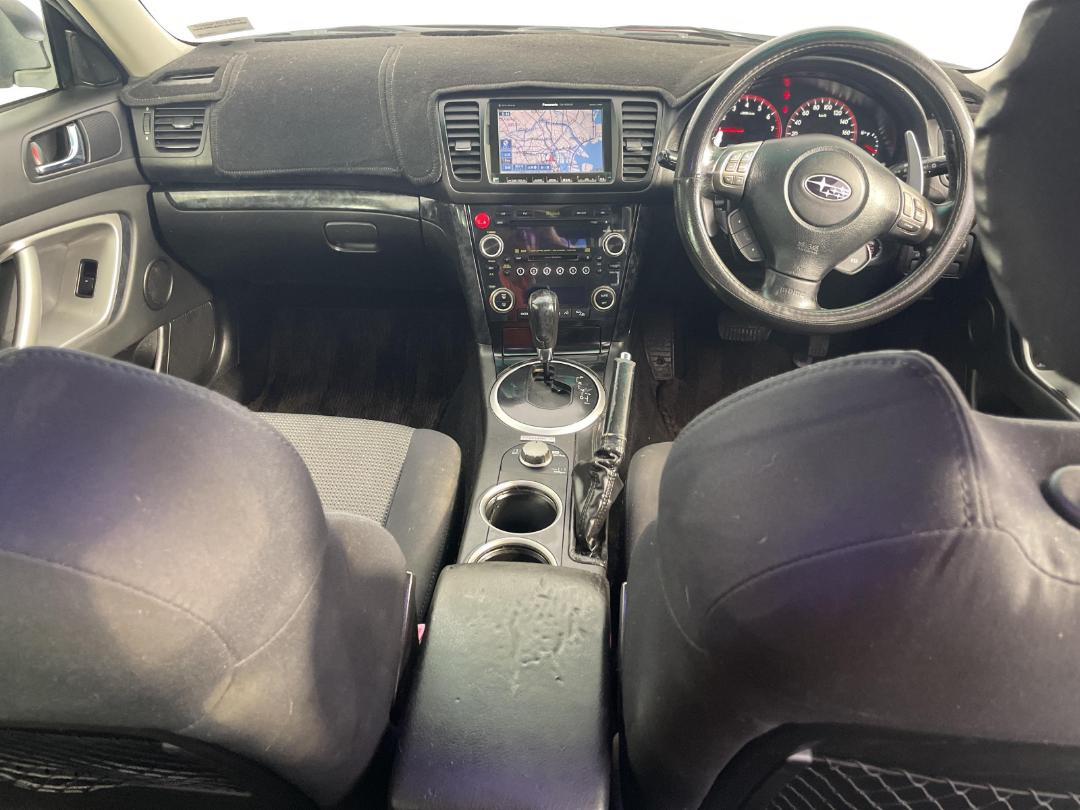 Photo '17' of Subaru Outback