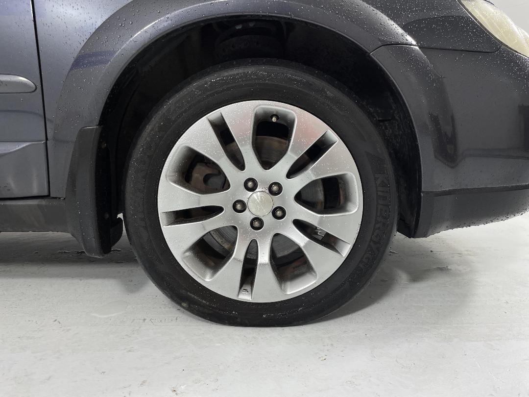 Photo '9' of Subaru Outback Photo '9' of Subaru Outback