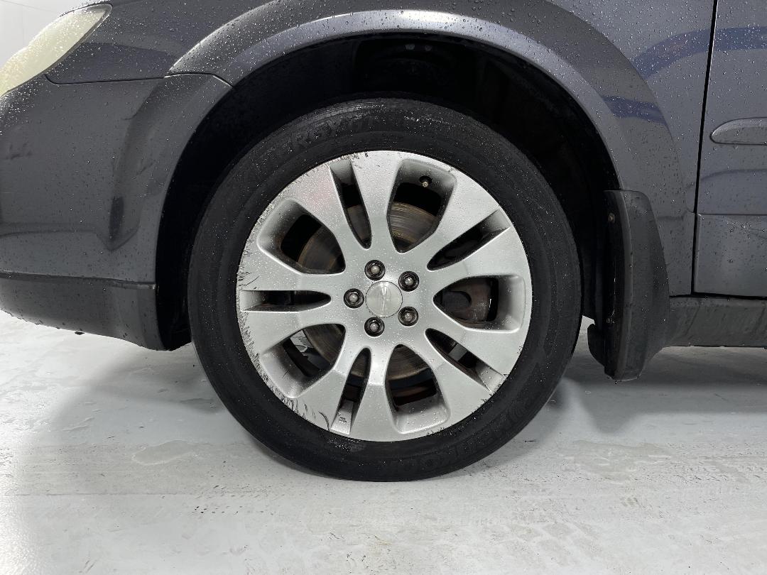 Photo '10' of Subaru Outback Photo '10' of Subaru Outback