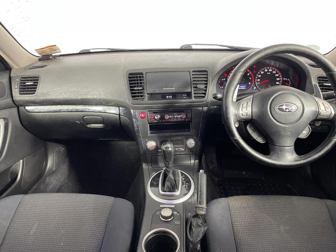 Photo '18' of Subaru Outback Photo '18' of Subaru Outback