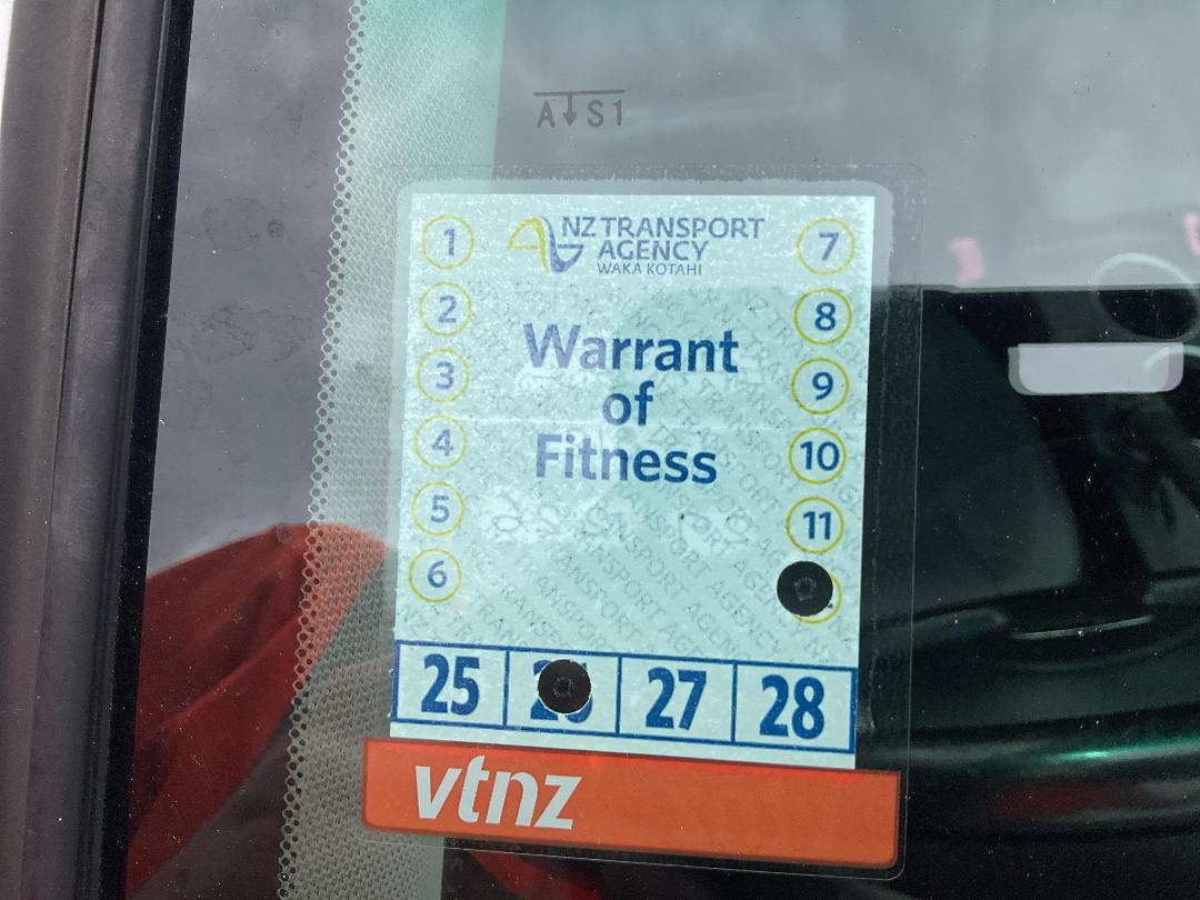 Photo '21' of Subaru Outback LTD R