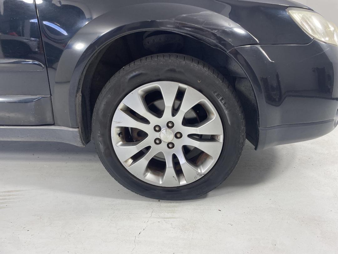 Photo '9' of Subaru Outback