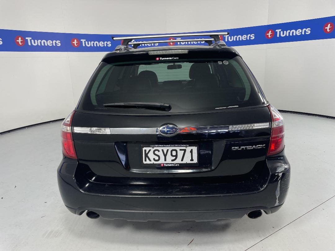 Photo '6' of Subaru Outback