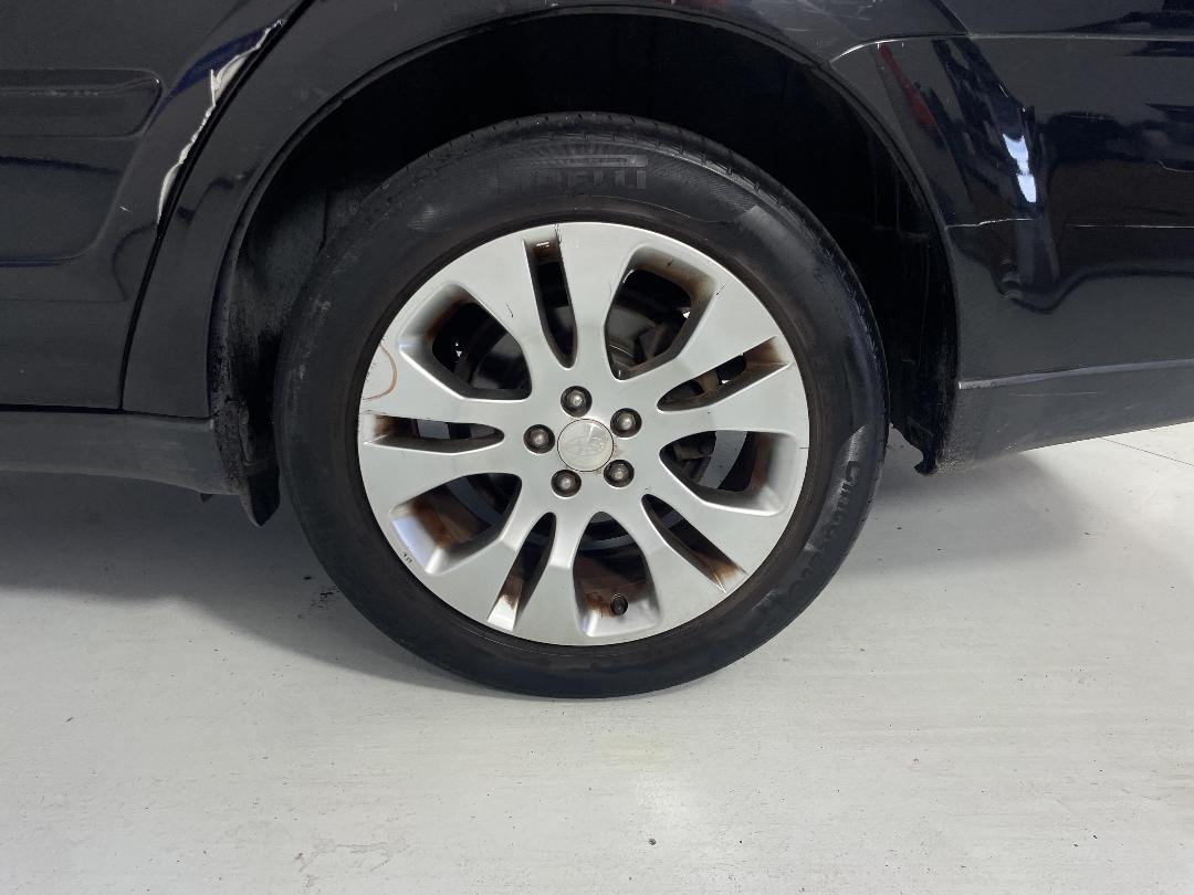 Photo '11' of Subaru Outback