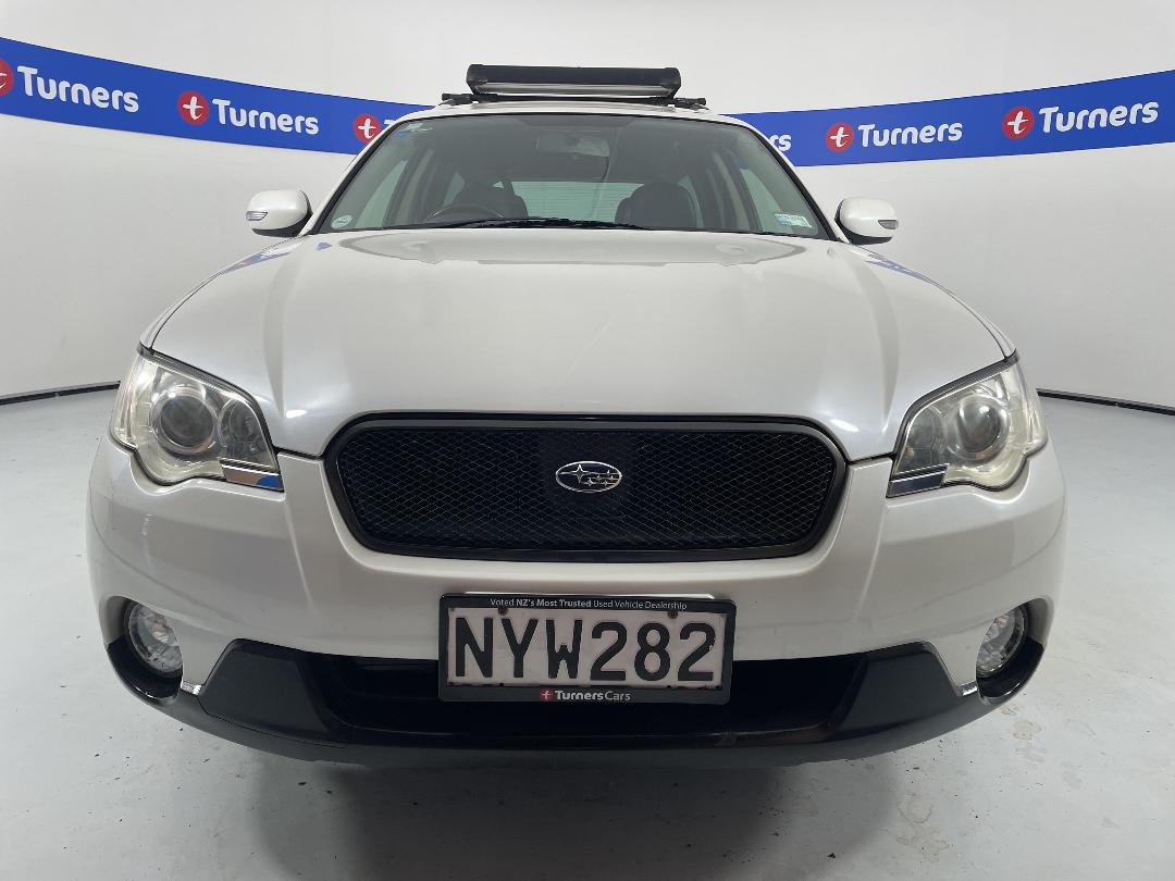 Photo '2' of Subaru Outback