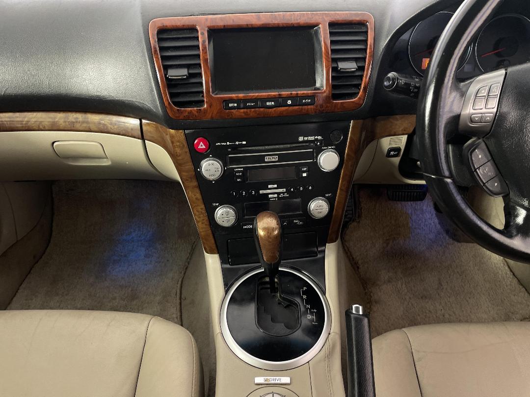 Photo '18' of Subaru Outback Photo '18' of Subaru Outback