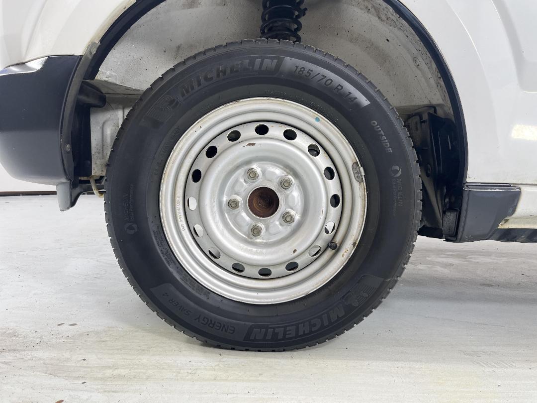 Photo '10' of Suzuki APV Photo '10' of Suzuki APV