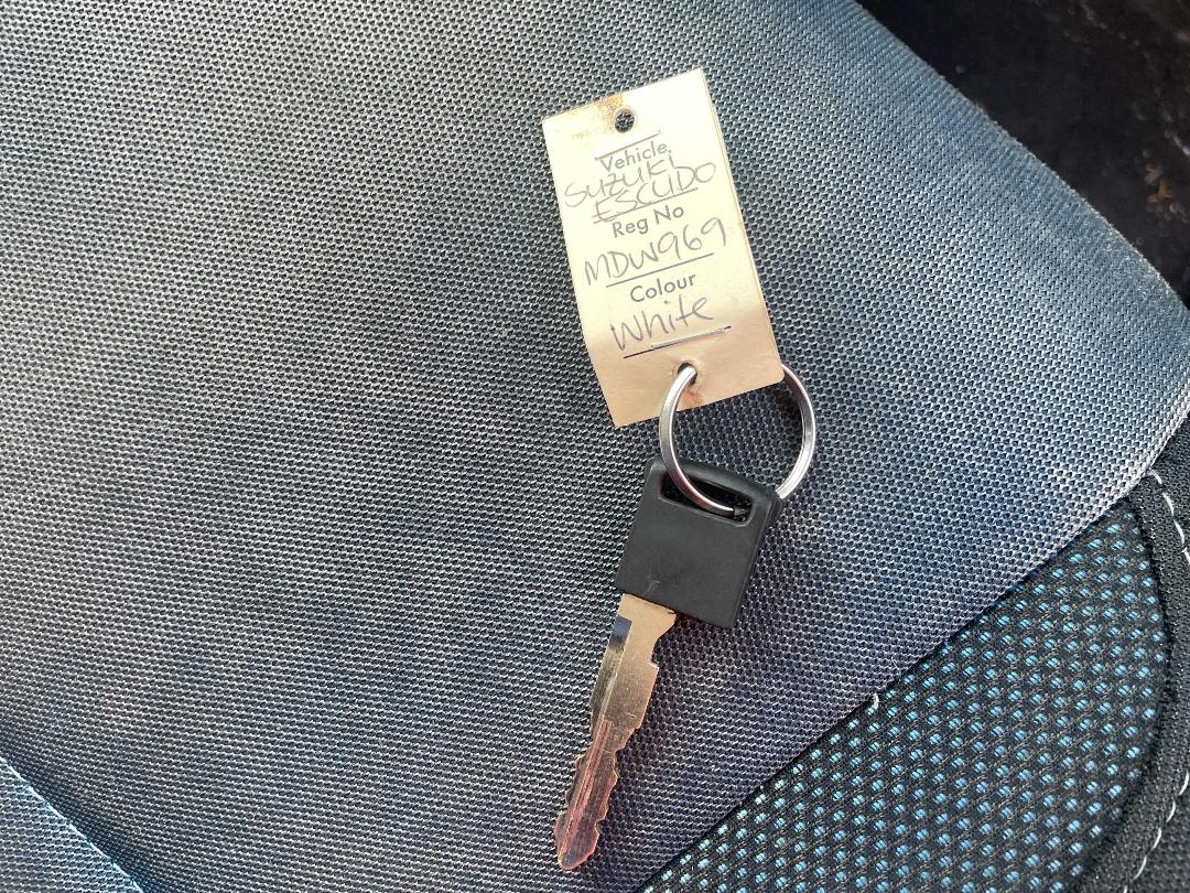 Photo '14' of Suzuki Escudo Photo '14' of Suzuki Escudo