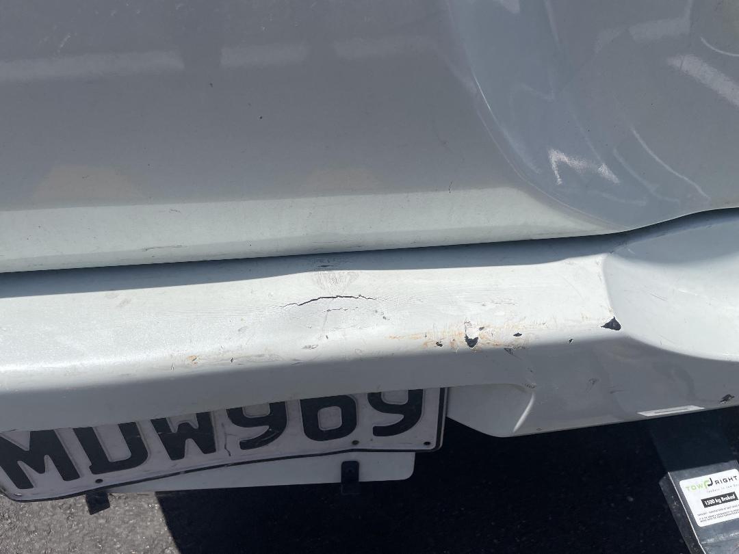 Photo '24' of Suzuki Escudo Photo '24' of Suzuki Escudo