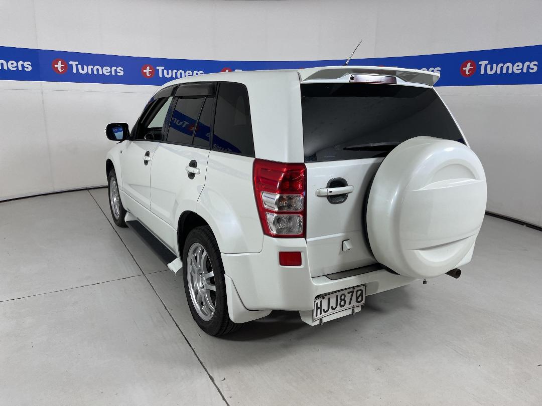 Photo '4' of Suzuki Escudo