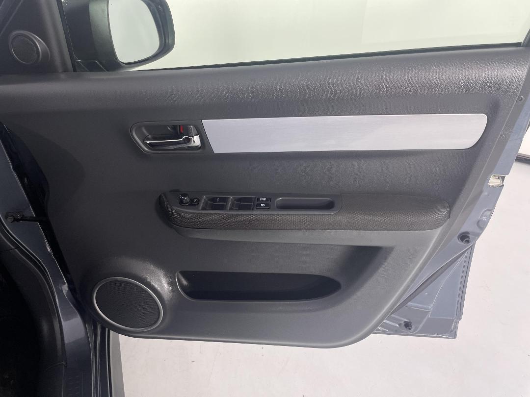 Photo '15' of Suzuki Swift