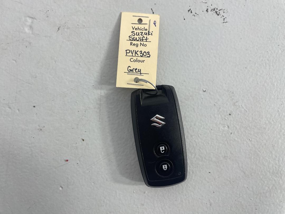 Photo '22' of Suzuki Swift