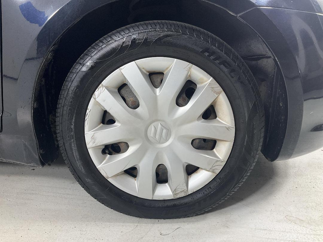 Photo '9' of Suzuki Swift