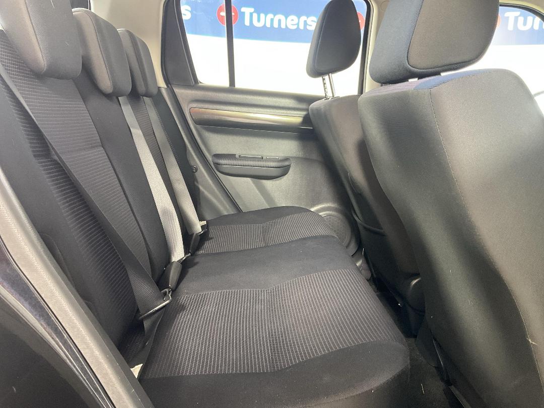 Photo '20' of Suzuki Swift