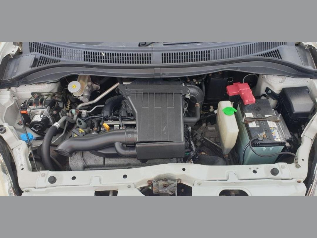 Photo '11' of Suzuki Swift Photo '11' of Suzuki Swift