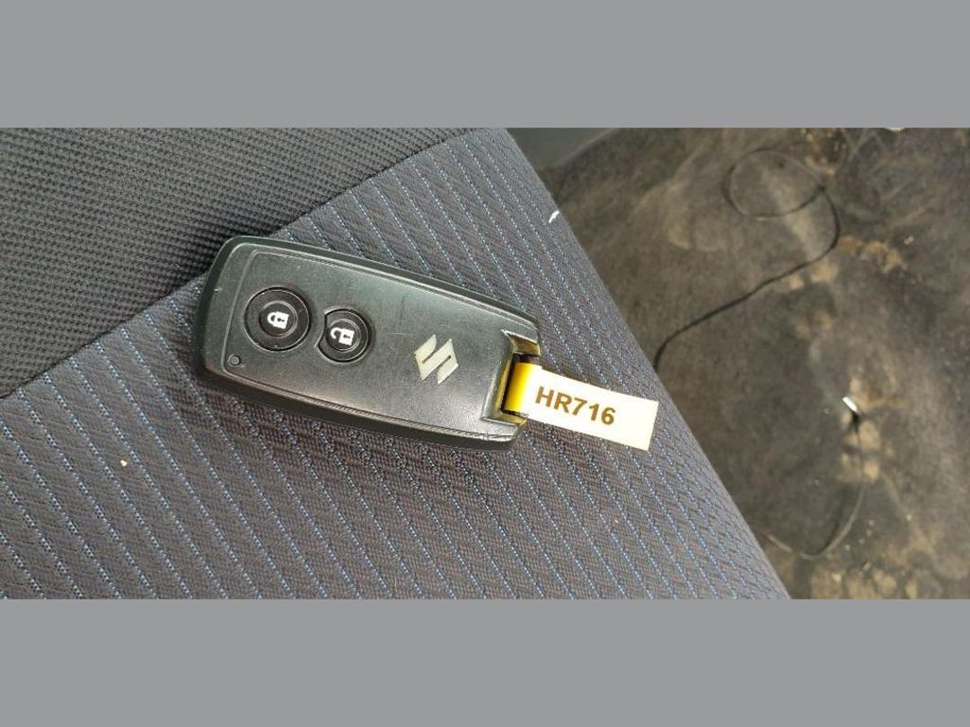 Photo '13' of Suzuki Swift Photo '13' of Suzuki Swift