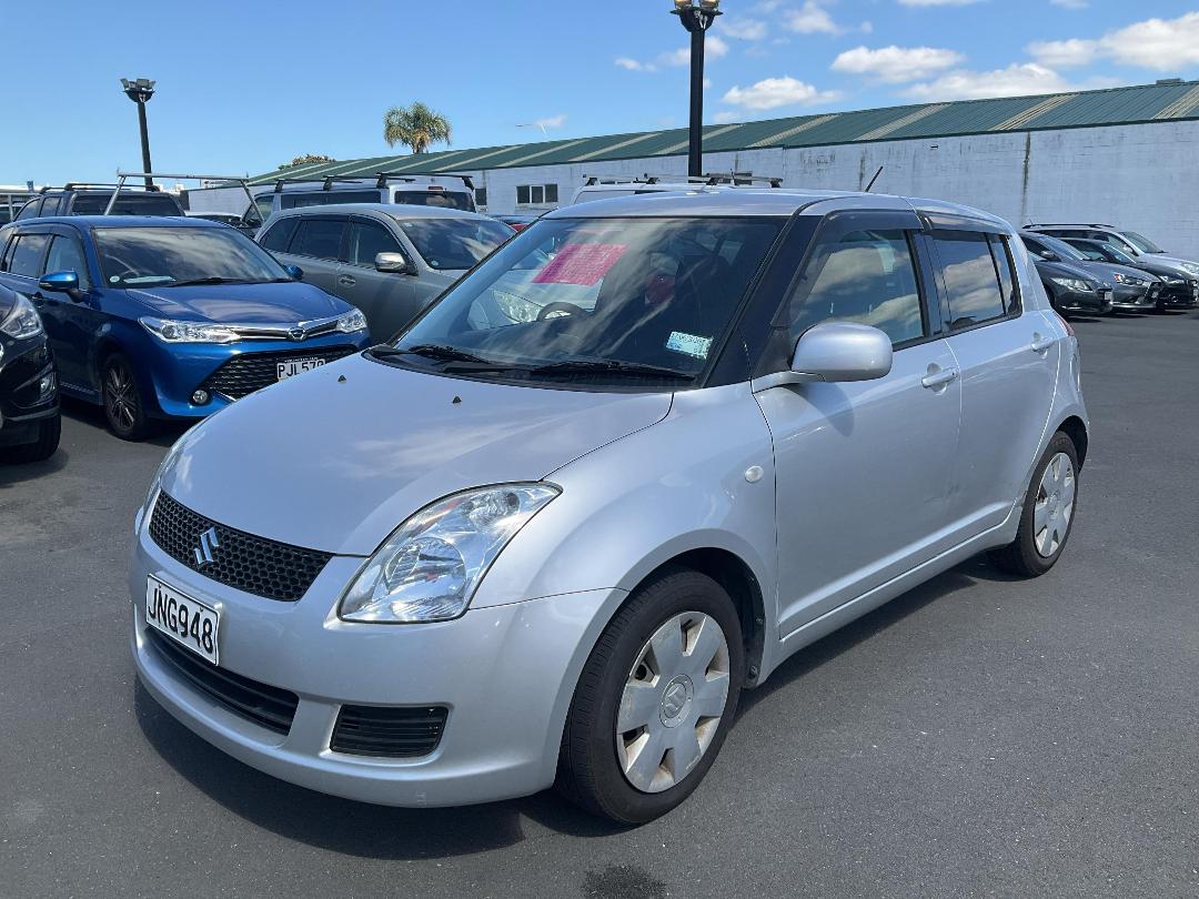 Photo '3' of Suzuki Swift Photo '3' of Suzuki Swift