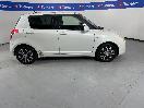 Thumbnail '23' of Suzuki Swift
