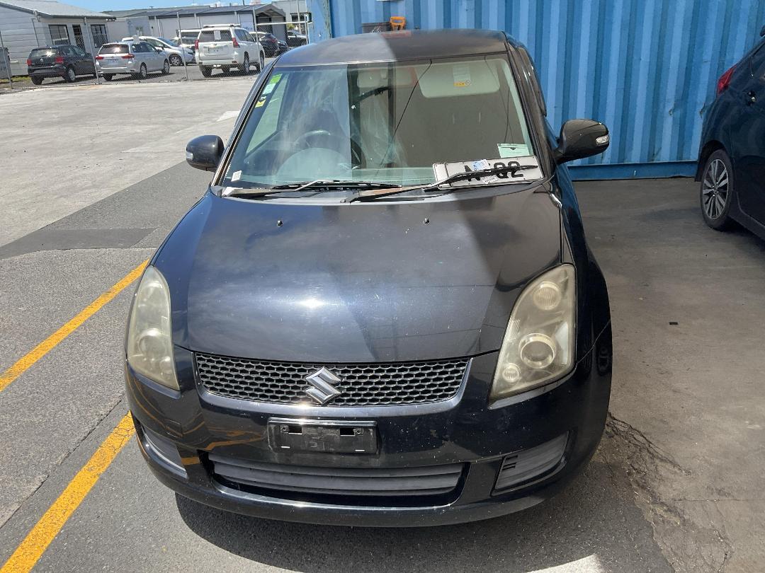 Photo '5' of Suzuki Swift