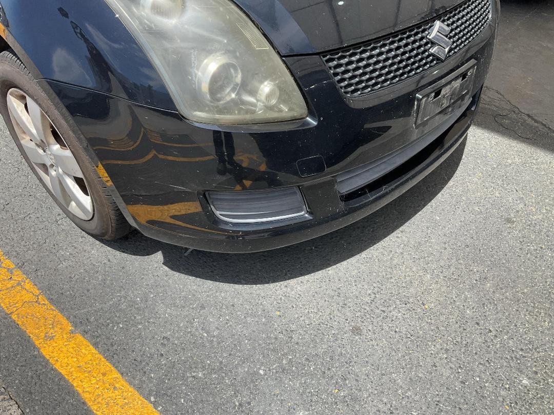 Photo '4' of Suzuki Swift