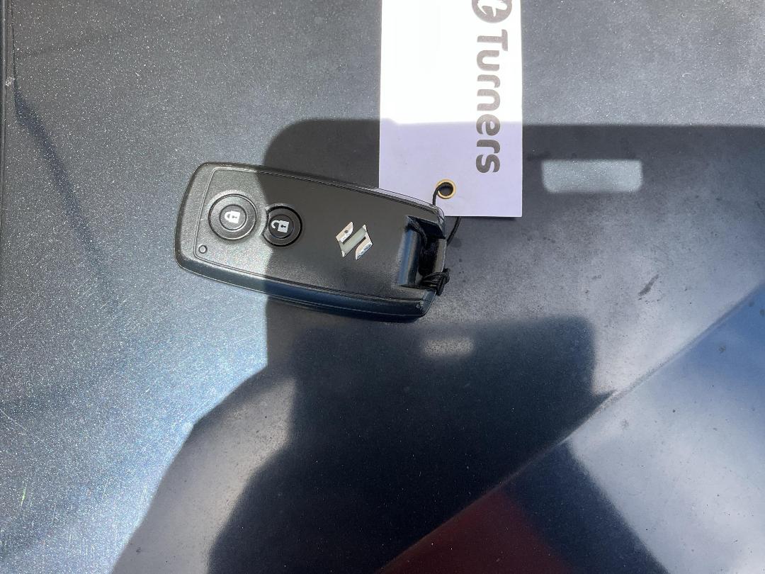 Photo '29' of Suzuki Swift