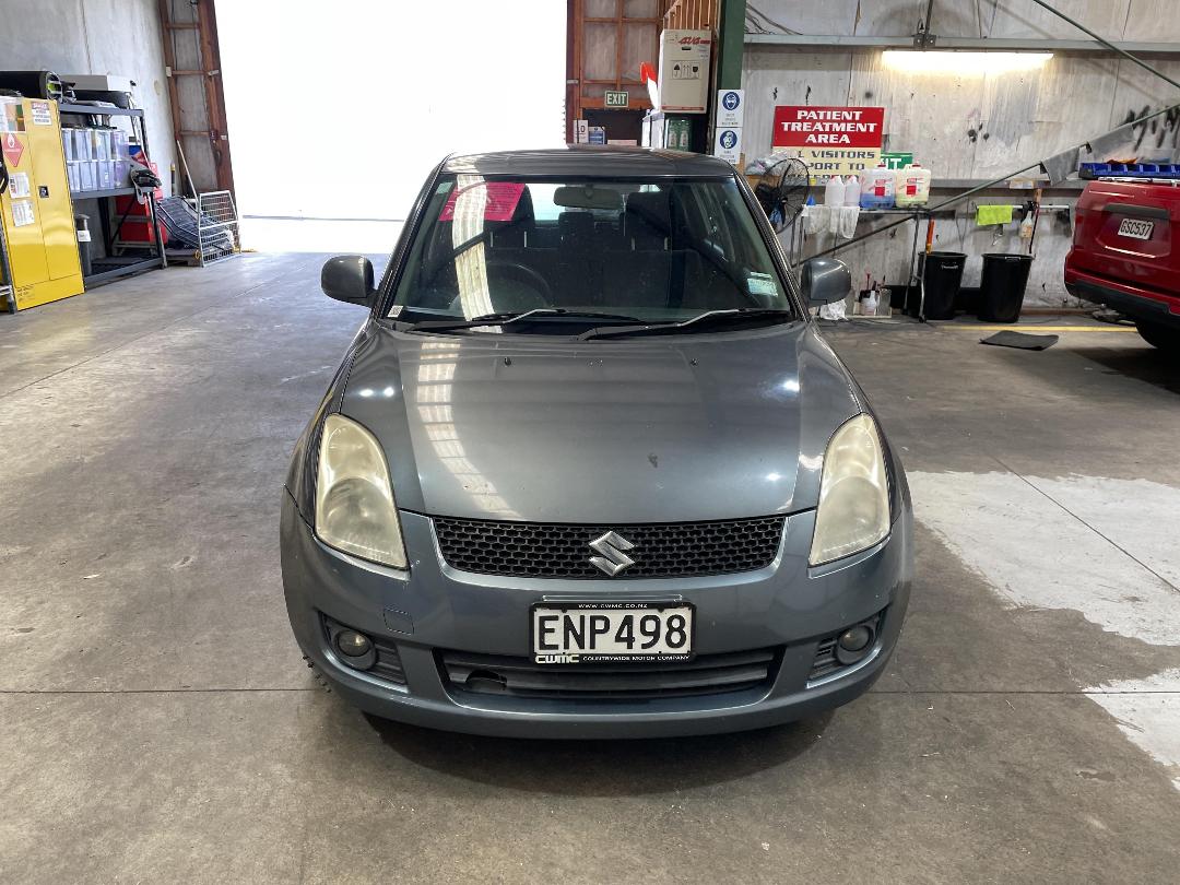 Photo '2' of Suzuki Swift Glxh2 LTD Photo '2' of Suzuki Swift Glxh2 LTD