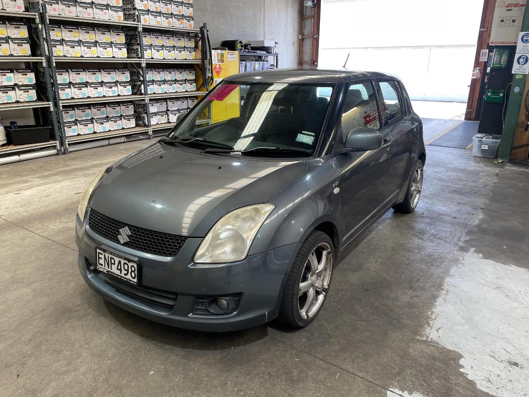 Photo '3' of Suzuki Swift Glxh2 LTD Photo '3' of Suzuki Swift Glxh2 LTD