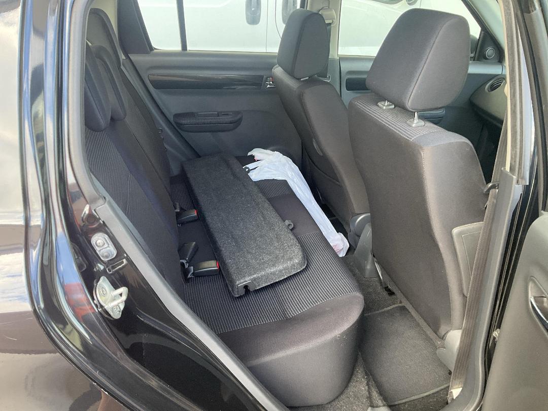 Photo '11' of Suzuki Swift Glxha2 LTD Photo '11' of Suzuki Swift Glxha2 LTD