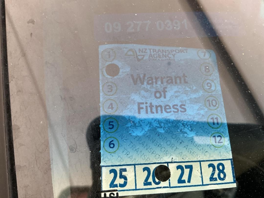 Photo '27' of Suzuki Swift Photo '27' of Suzuki Swift