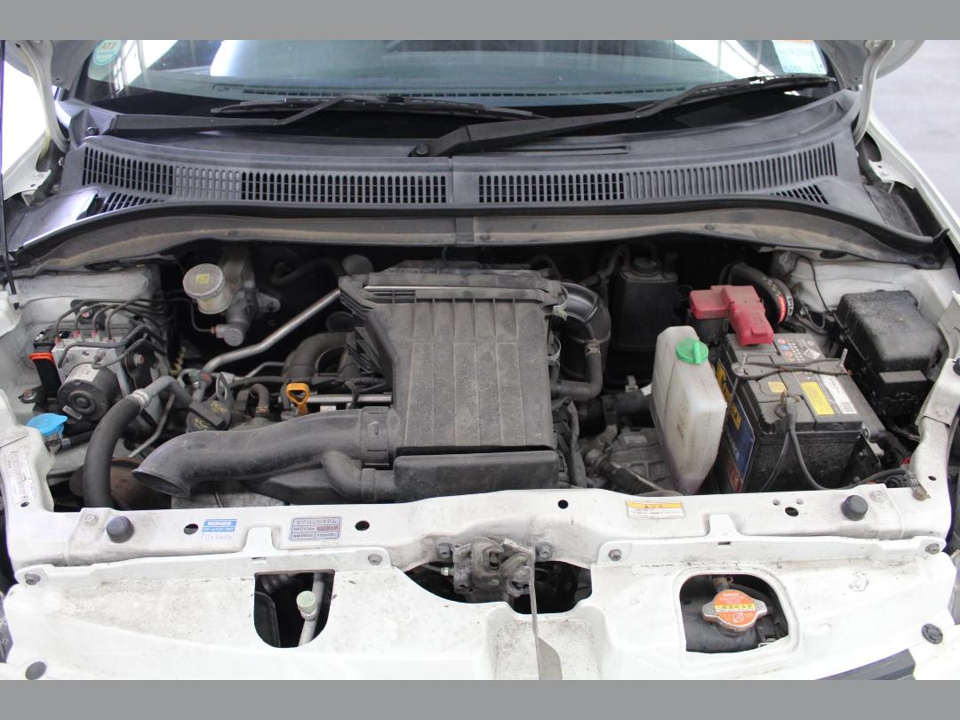 Photo '15' of Suzuki Swift