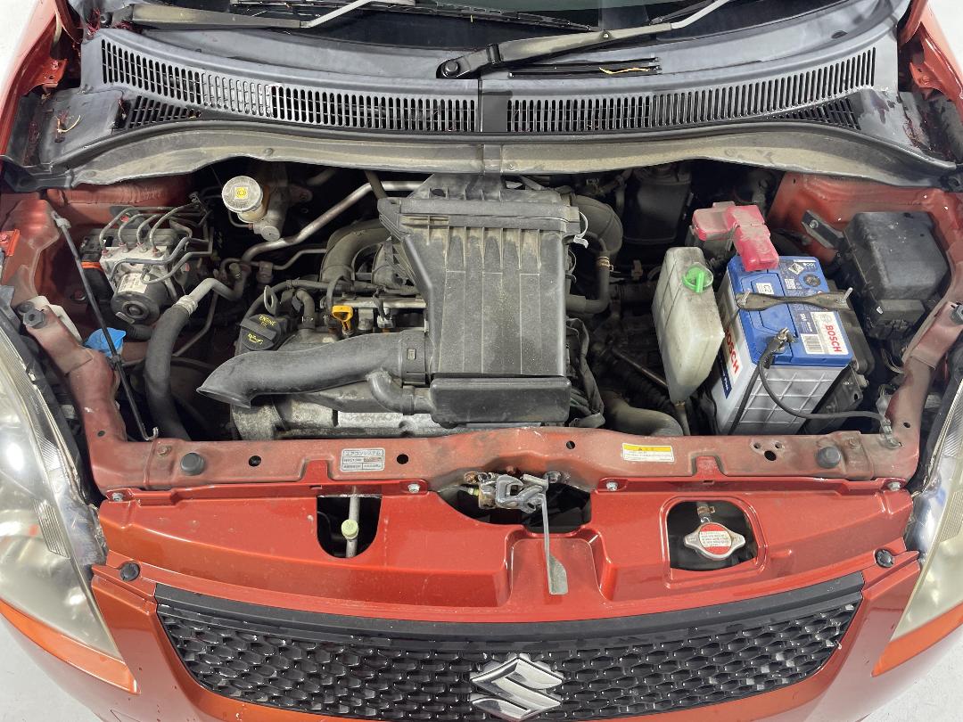 Photo '13' of Suzuki Swift