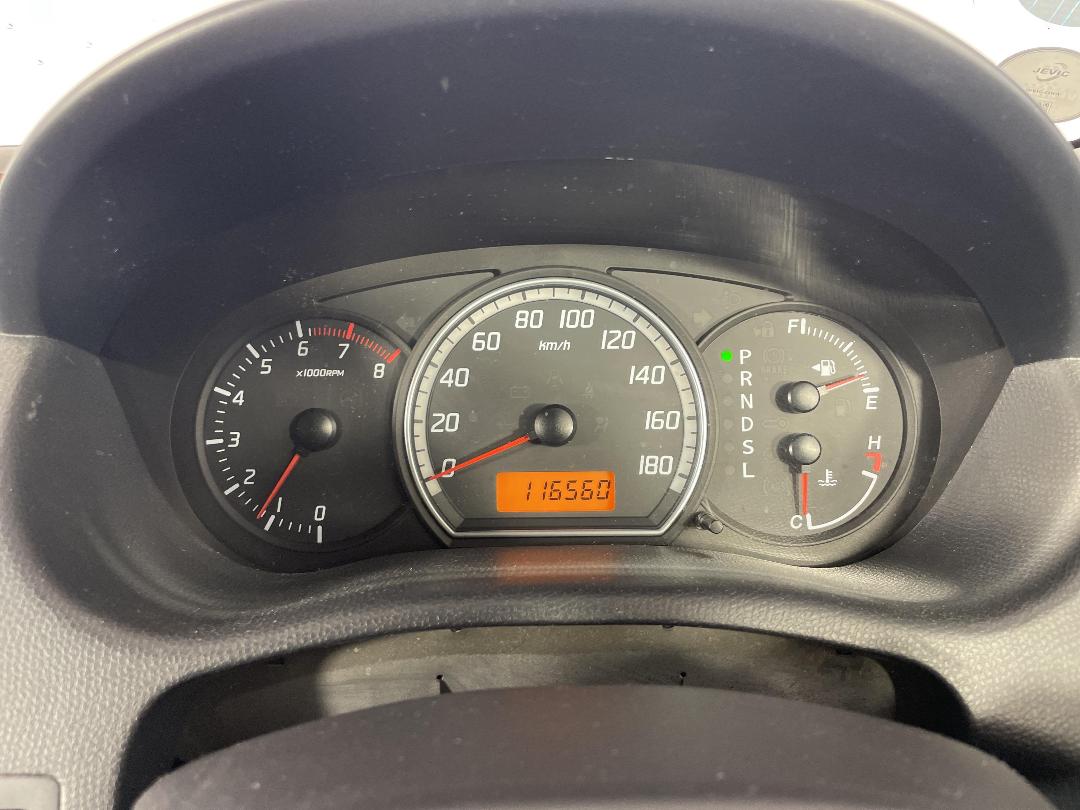 Photo '21' of Suzuki Swift