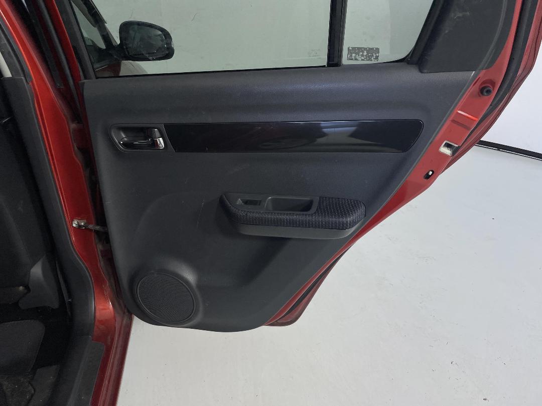 Photo '19' of Suzuki Swift