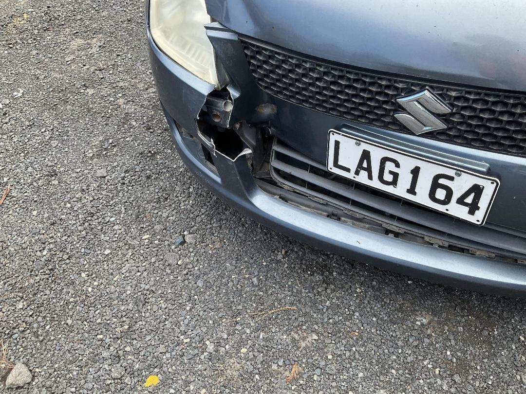 Photo '5' of Suzuki Swift