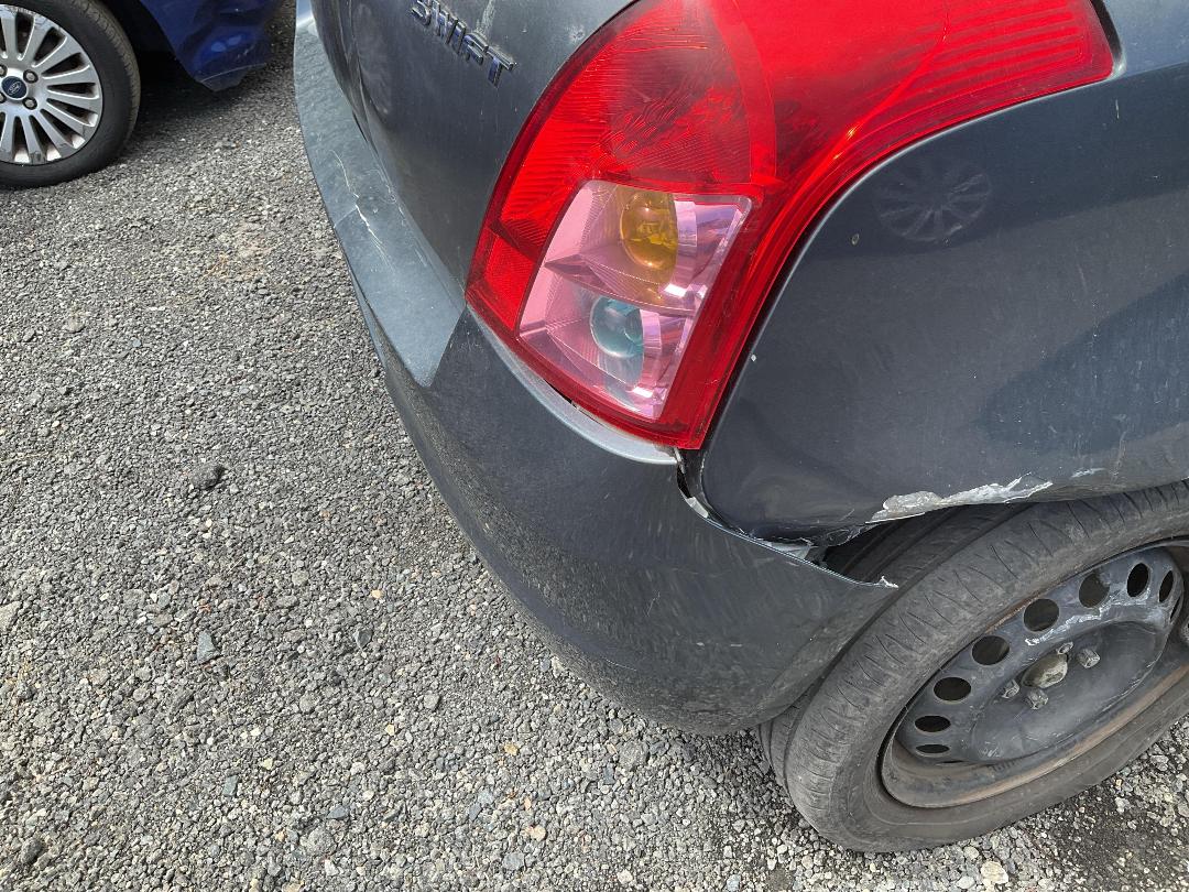 Photo '9' of Suzuki Swift