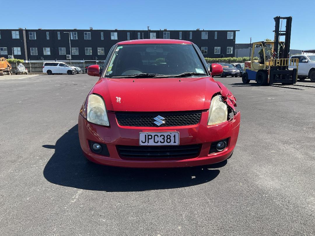 Photo '2' of Suzuki Swift Photo '2' of Suzuki Swift