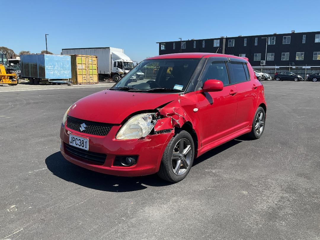 Photo '3' of Suzuki Swift Photo '3' of Suzuki Swift