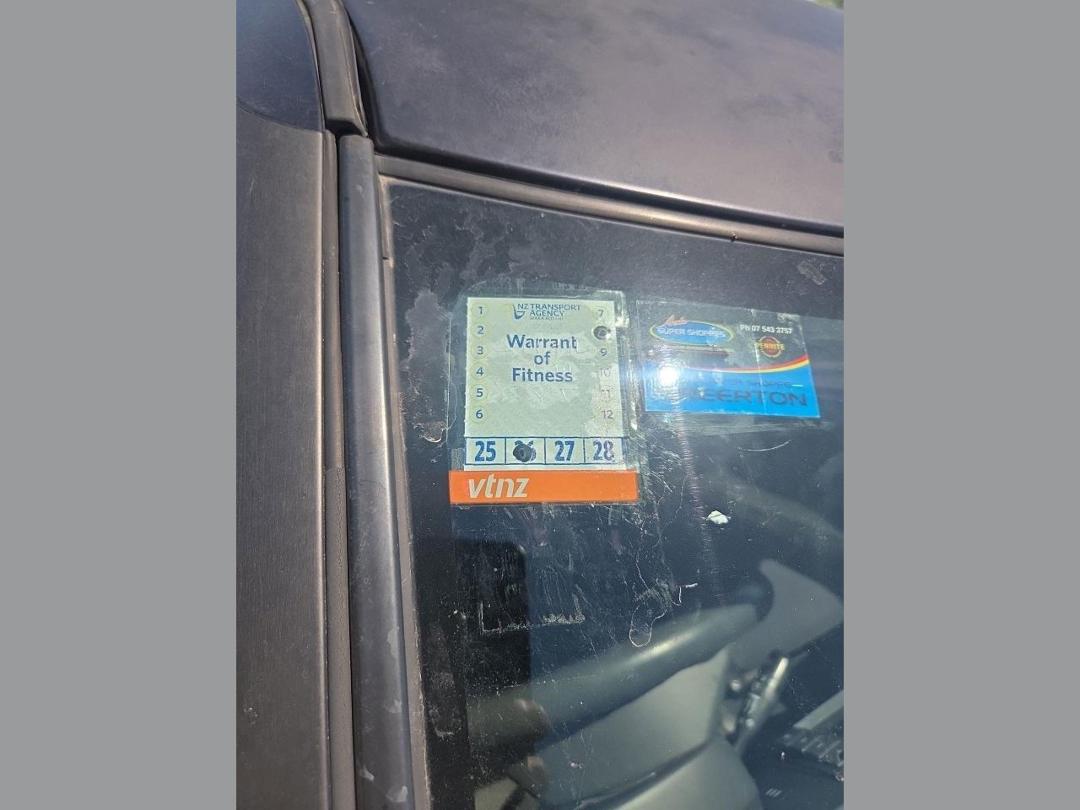 Photo '13' of Suzuki Swift