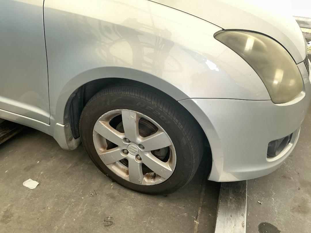 Photo '2' of Suzuki Swift