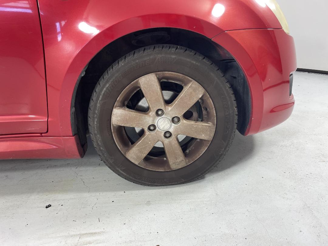 Photo '9' of Suzuki Swift Photo '9' of Suzuki Swift