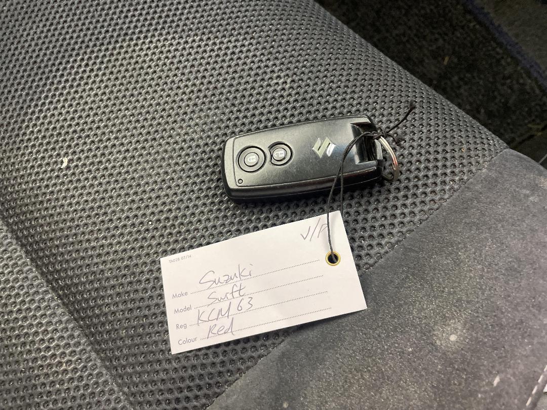 Photo '22' of Suzuki Swift Photo '22' of Suzuki Swift