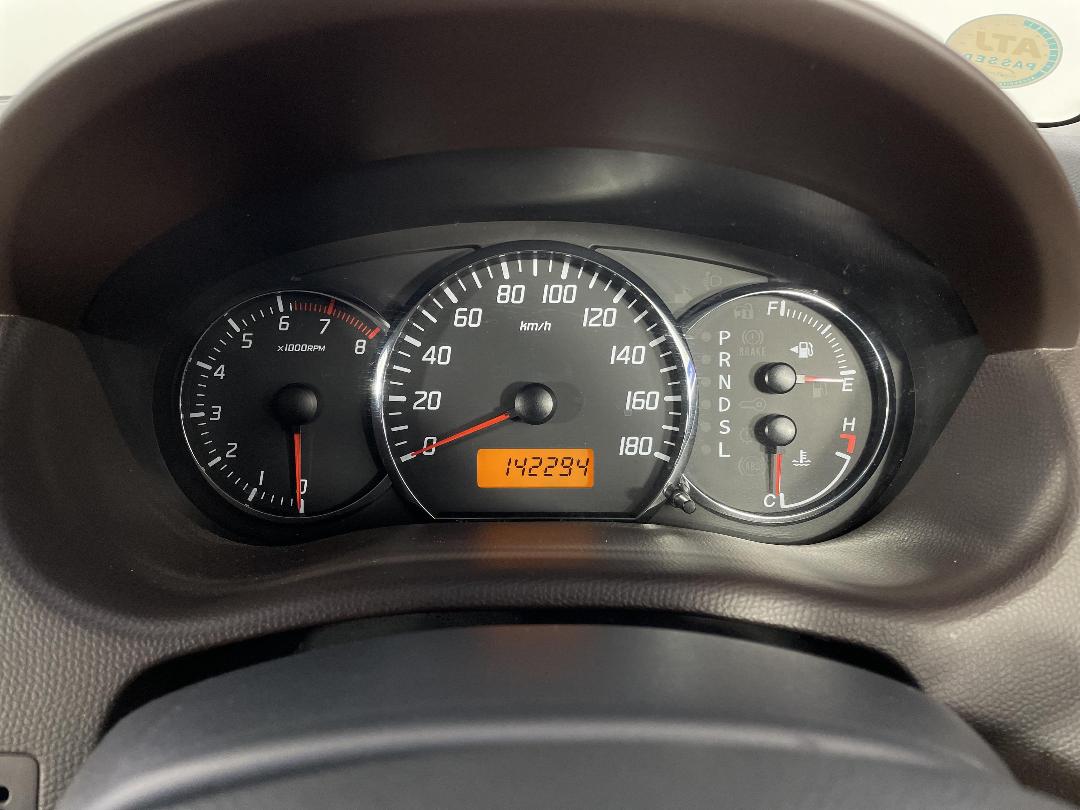 Photo '21' of Suzuki Swift