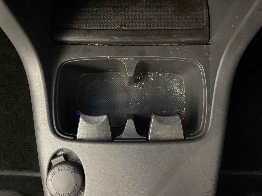 Photo '24' of Suzuki Swift