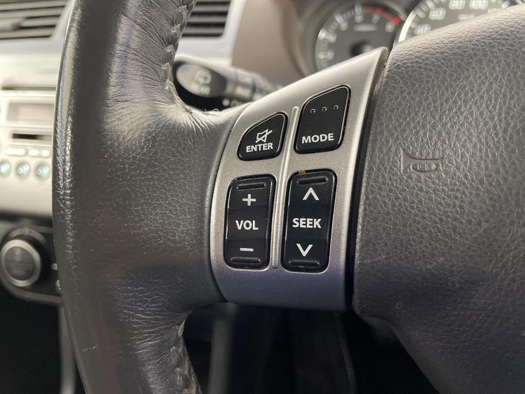 Photo '23' of Suzuki Swift